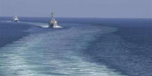الفجر سبورت .. الجيش الأمريكي: لا تقارير عن إصابة السفينة جراء استهدافها بصاروخ حوثي بالبحر...