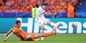فيديو | ديباي يسجل هدف تعادل هولندا الثاني وسابيتزر يتقدم بالثالث للنمسا