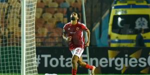 فيديو | بعد وان تو رائعة.. حسين الشحات يسجل هدف الأهلي الأول أمام فاركو