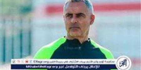 محاضرة فنية تجمع جوميز بلاعبي الزمالك.. وتعليمات منفردة لكل لاعب قبل السوبر الإفريقي