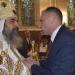 سفير مصر بفرنسا يهنئ أسقف باريس بمناسبة عيد القيامة المجيد - الفجر سبورت