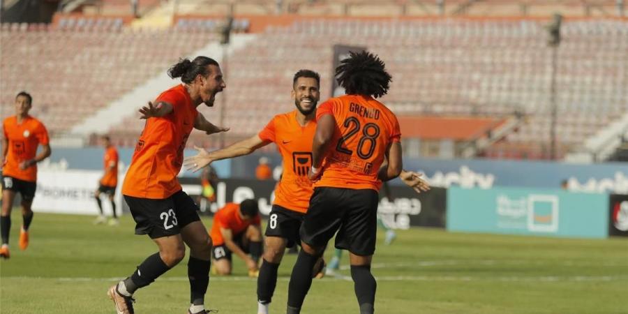 فيديو | البنك الأهلي يقسو على المقاولون العرب برباعية في الدوري المصري