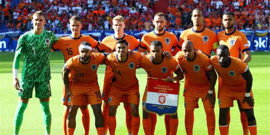 تشكيل هولندا أمام رومانيا في يورو 2024.. جاكبو يقود الهجوم