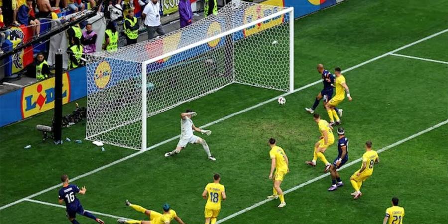 فيديو | دونيل مالين يُسجل هدف هولندا الثاني أمام رومانيا