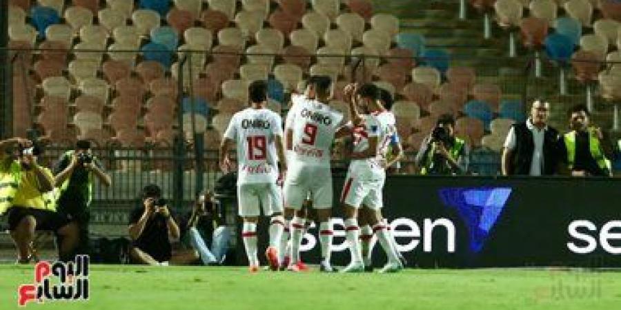 بدلاء الزمالك يخوضون تدريبات بدنية على استاد القاهرة بعد مباراة إنبى - المساء الاخباري